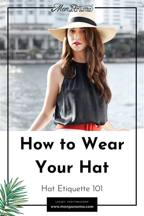 Hot topic wotch hat